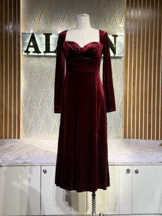 Velvet Square Neck Midi Dress