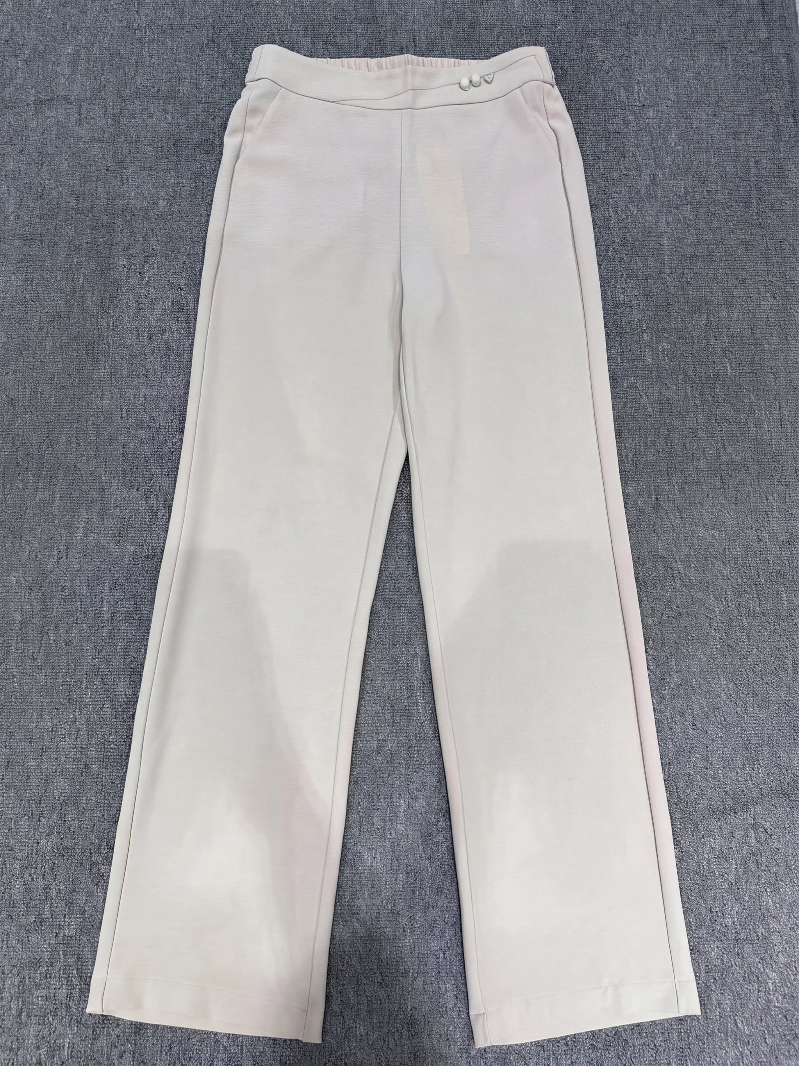 Stylish Signature Straight-Leg Trousers