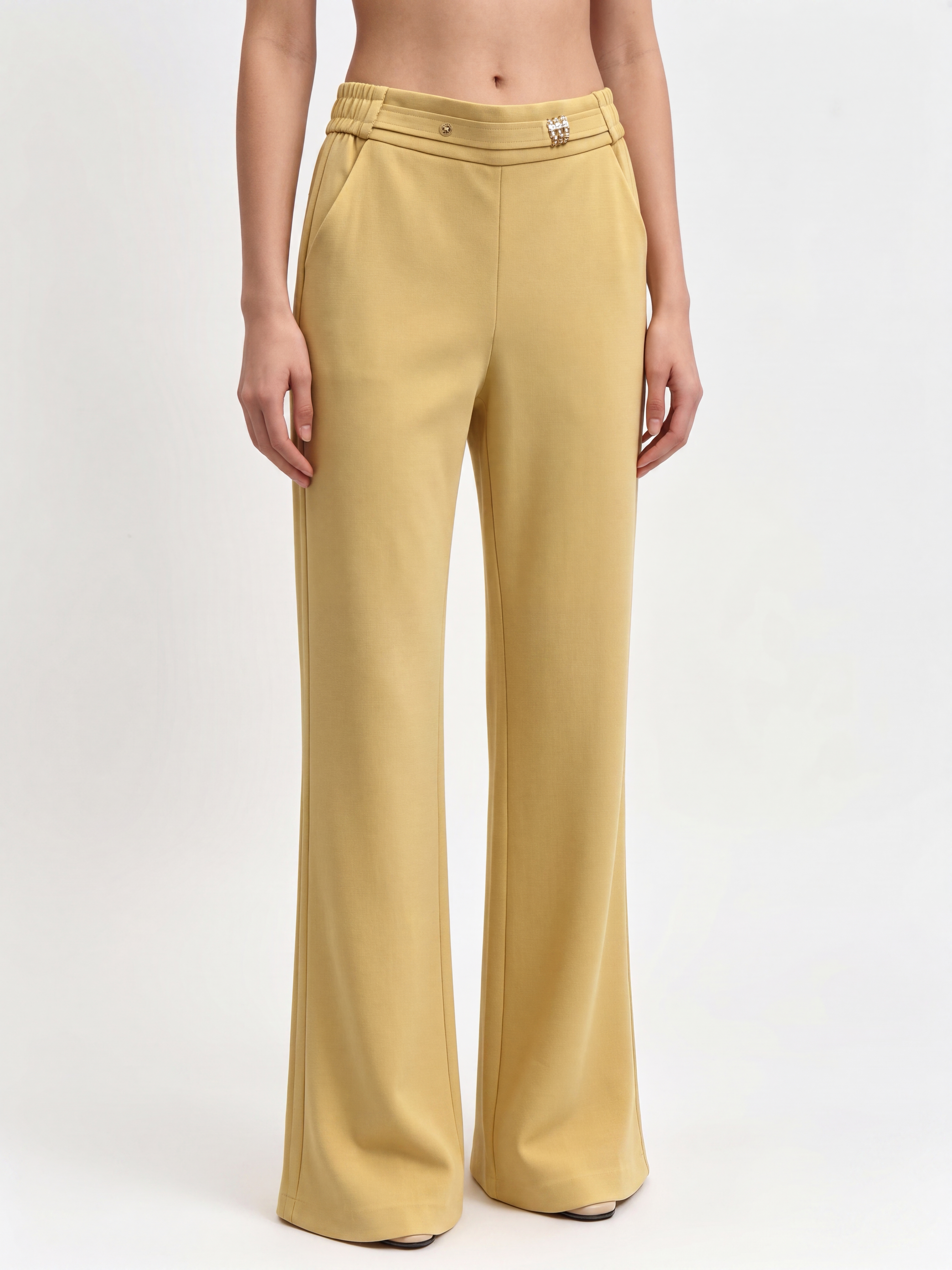 Stylish Signature Straight-Leg Trousers