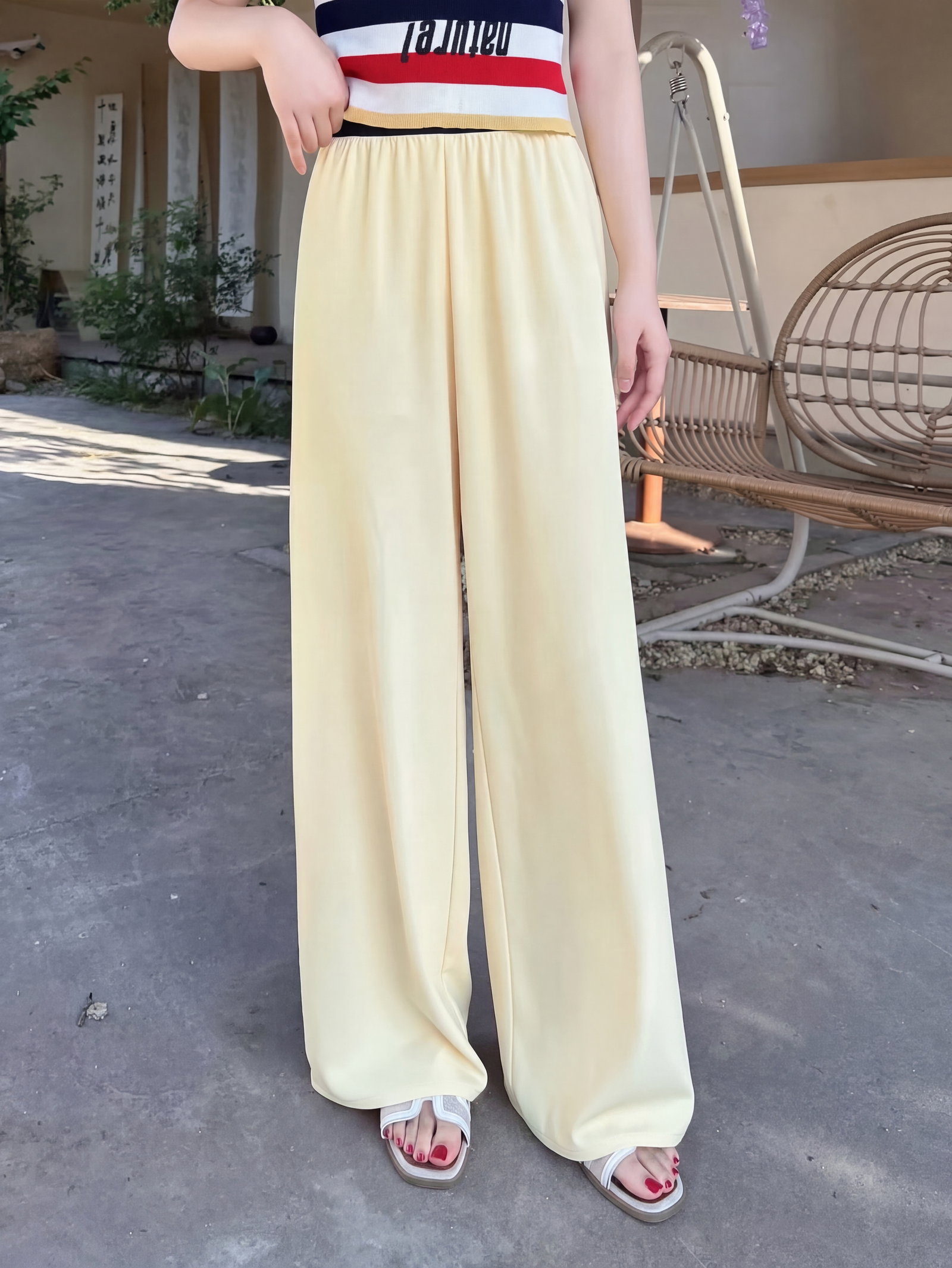 Trend Signature Floor-Length Trousers