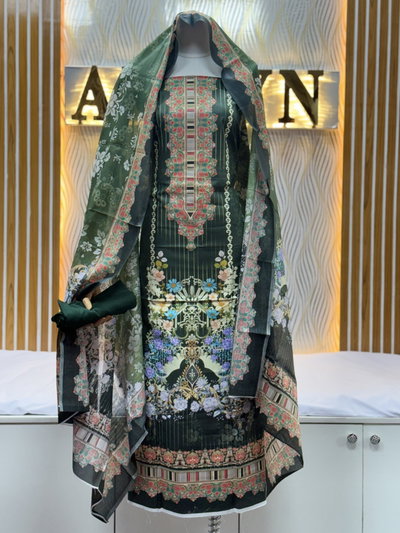 Zam Zam Ornate Striped Panel