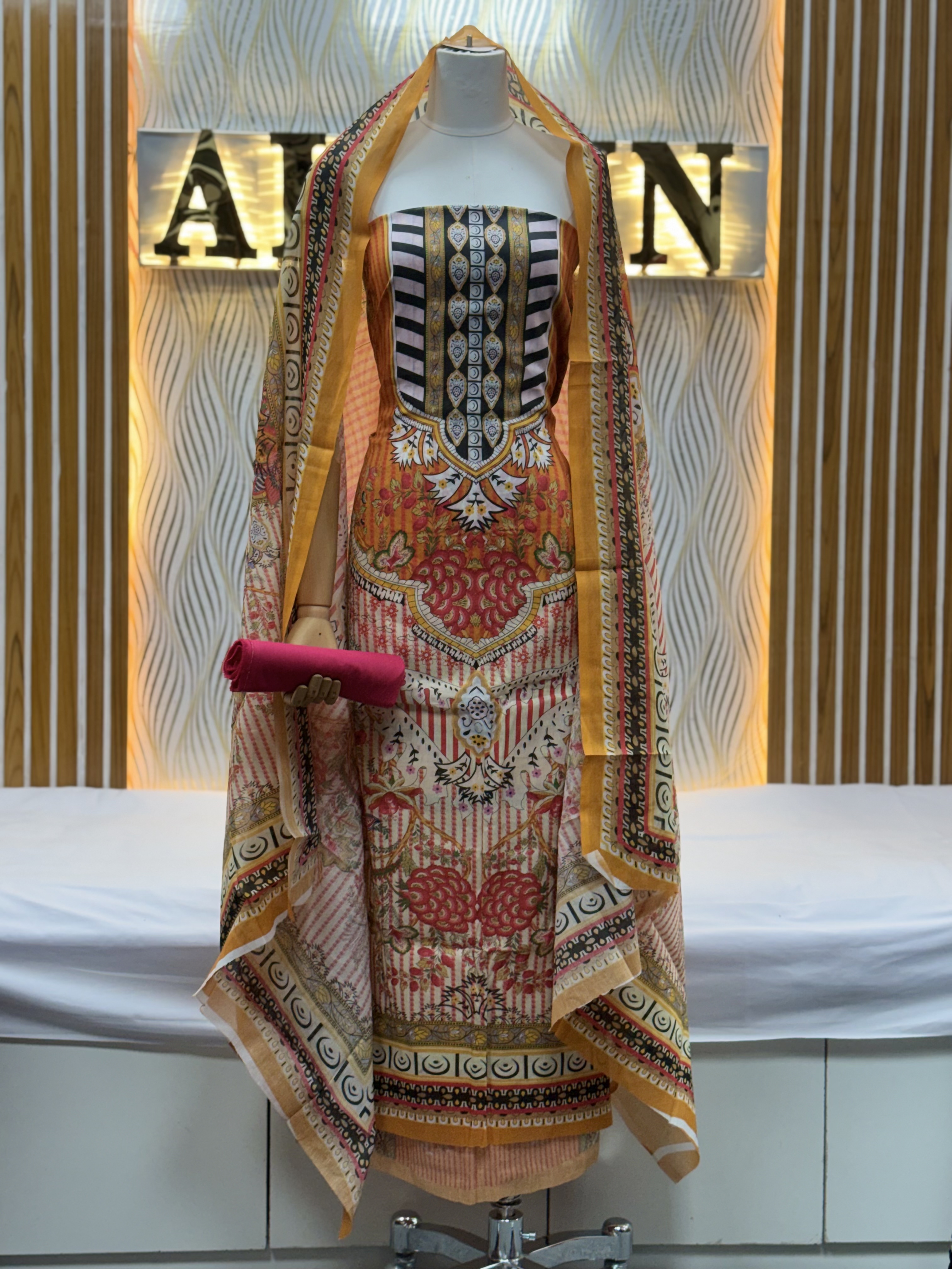 Zam Zam Tribal Striped Bold - alternate view