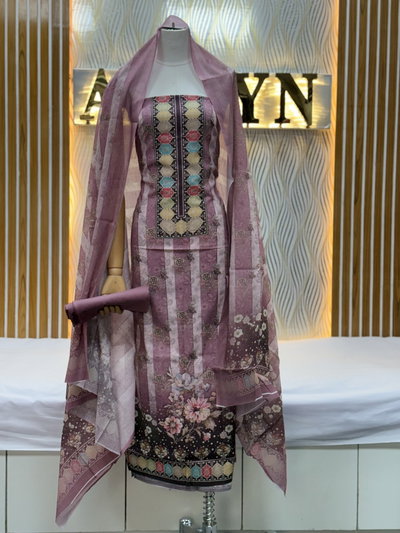 Zam Zam Mauve Striped Hexagon Neck